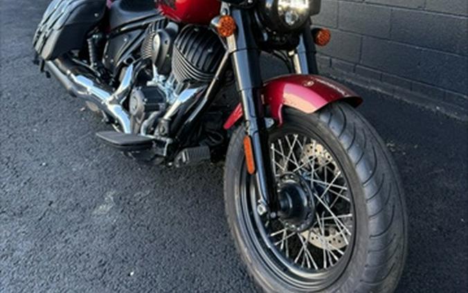 2023 Indian Chief Bobber ABS Stryker Red Metallic ABS Black Metallic