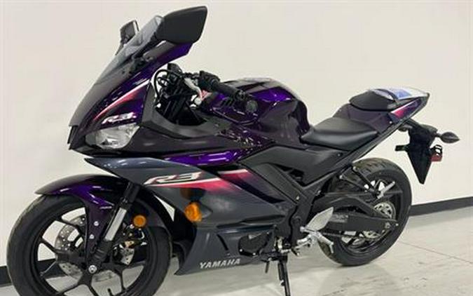 2023 Yamaha YZF-R3 ABS