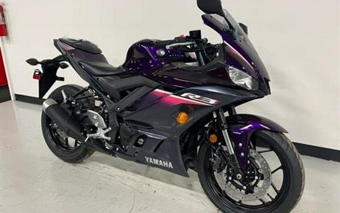 2023 Yamaha YZF-R3 ABS