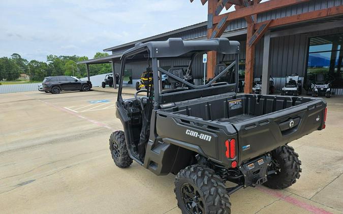 2025 Can-Am Defender DPS HD10