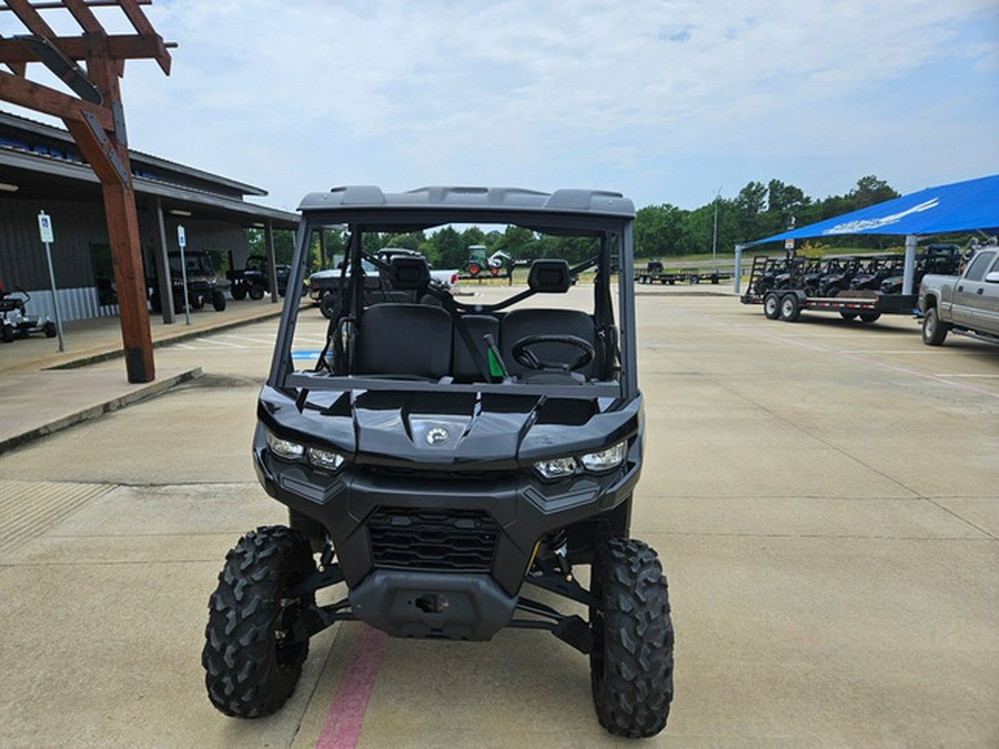 2025 Can-Am Defender DPS HD10