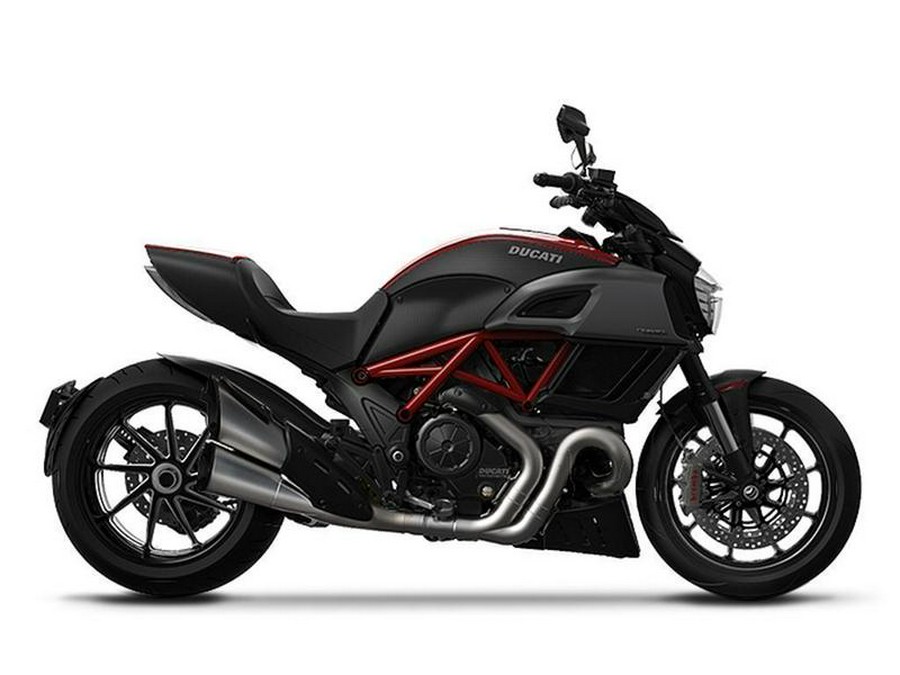 2015 Ducati Diavel Carbon