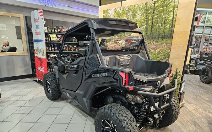 2023 Can-Am® Maverick Trail DPS 700