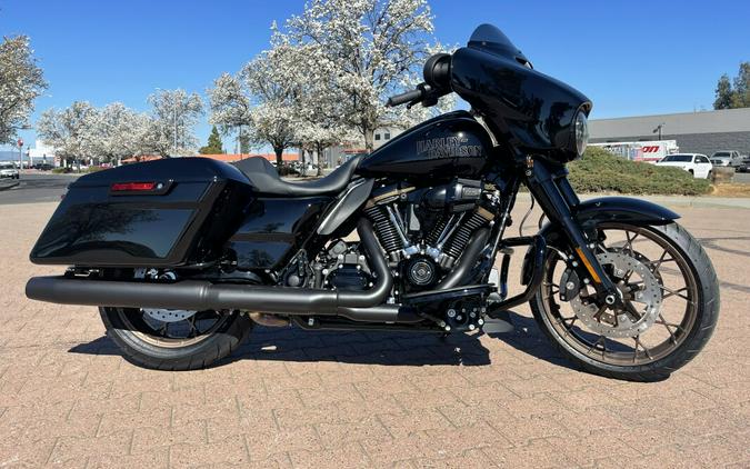 FLHXST 2022 Street Glide ST