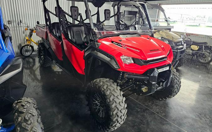 2023 Honda Pioneer 1000-6 Crew Deluxe