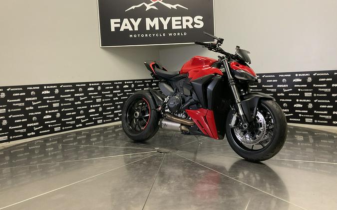 2023 DUCATI STREETFIGHTER V2 - 15812U