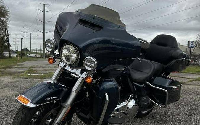 2016 Harley-Davidson® FLHTCU - Electra Glide® Ultra Classic®