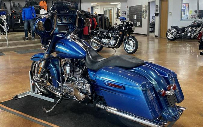 2014 Harley-Davidson FLHX - Street Glide