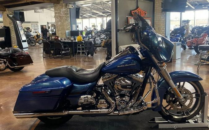 2014 Harley-Davidson FLHX - Street Glide