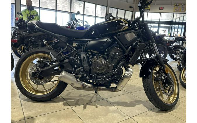 2024 Yamaha XSR700