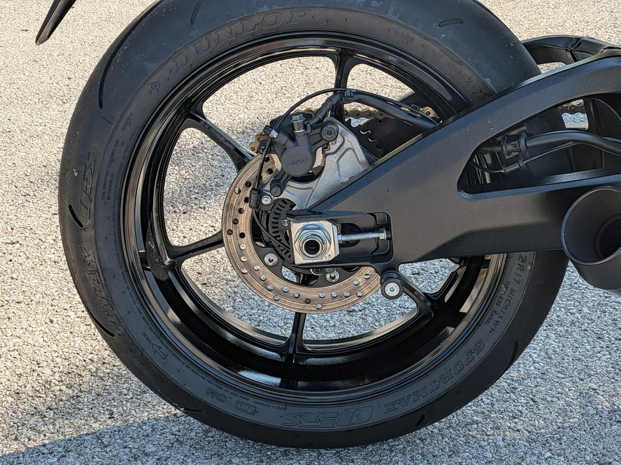 2024 Suzuki GSX-R1000