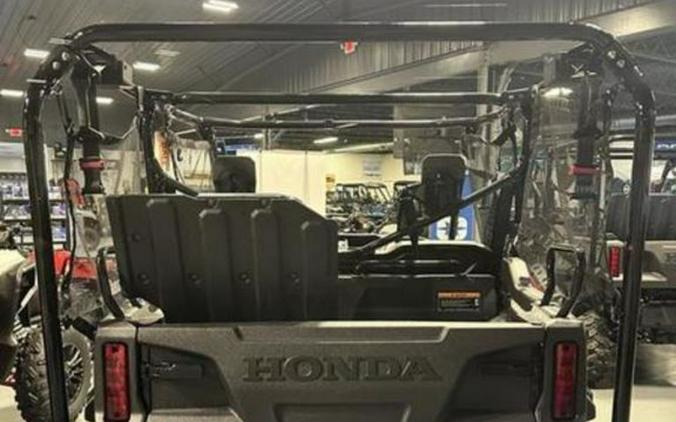 2025 Honda® Pioneer 1000-5 Deluxe