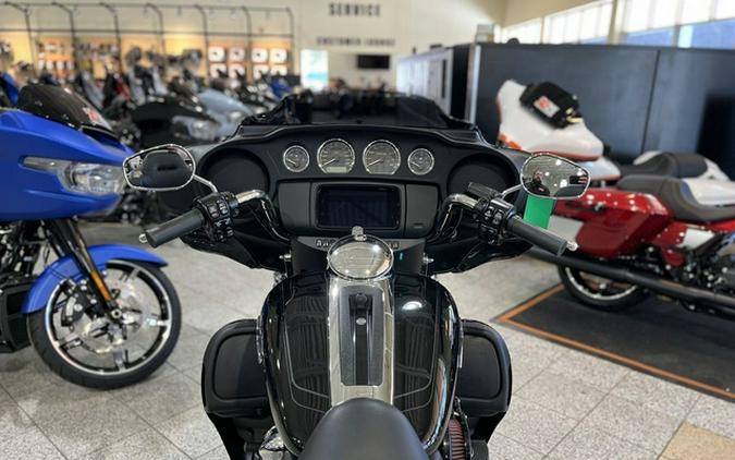 2022 Harley-Davidson FLHTCUTG - Tri Glide Ultra
