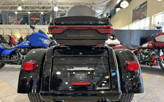 2022 Harley-Davidson FLHTCUTG - Tri Glide Ultra