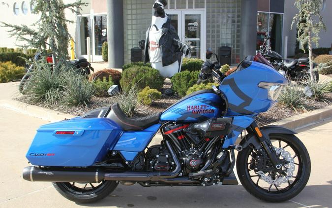2026 Harley-Davidson CVO Road Glide ST Electric Coast
