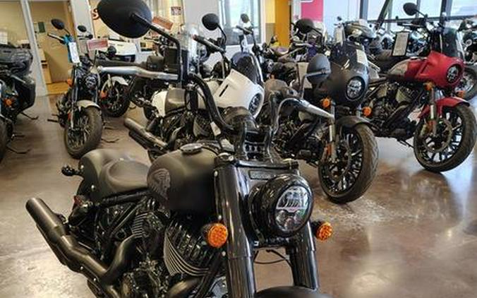 2024 Indian Motorcycle® Chief Bobber Dark Horse® Black Smoke