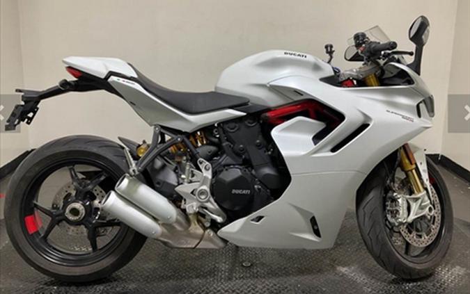 2021 Ducati SuperSport 950 S