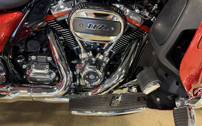 FLHTCUTGSE 2021 CVO Tri Glide