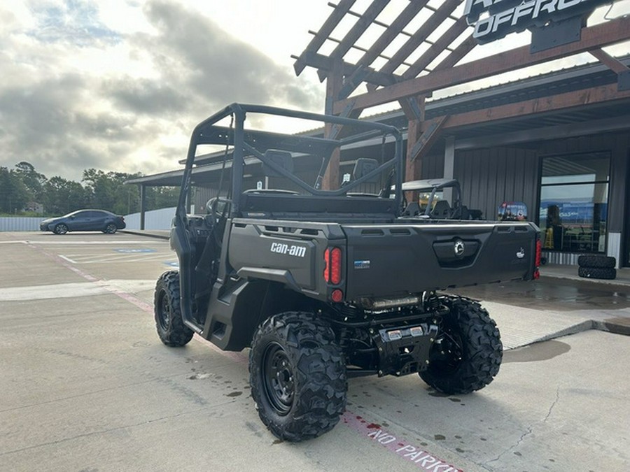 2025 Can-Am Defender HD7