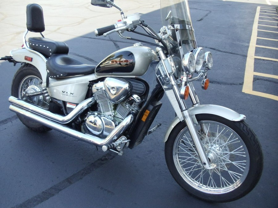 1998 Honda VLX600 Deluxe