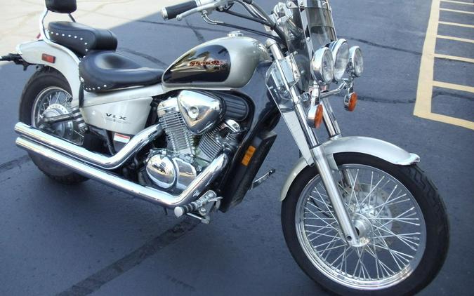 1998 Honda VLX600 Deluxe