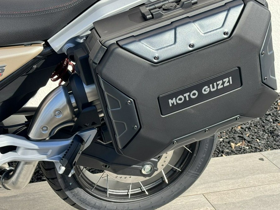 2025 Moto Guzzi V85 TT Travel