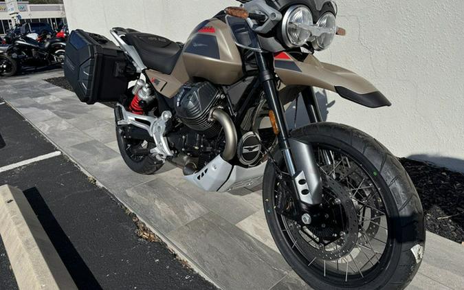 2025 Moto Guzzi V85 TT Travel