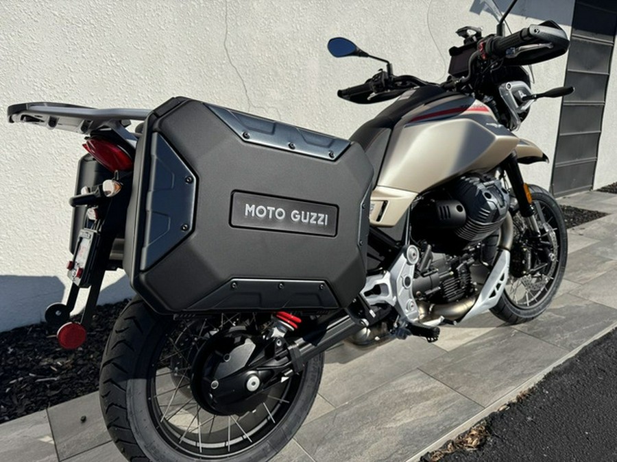 2025 Moto Guzzi V85 TT Travel