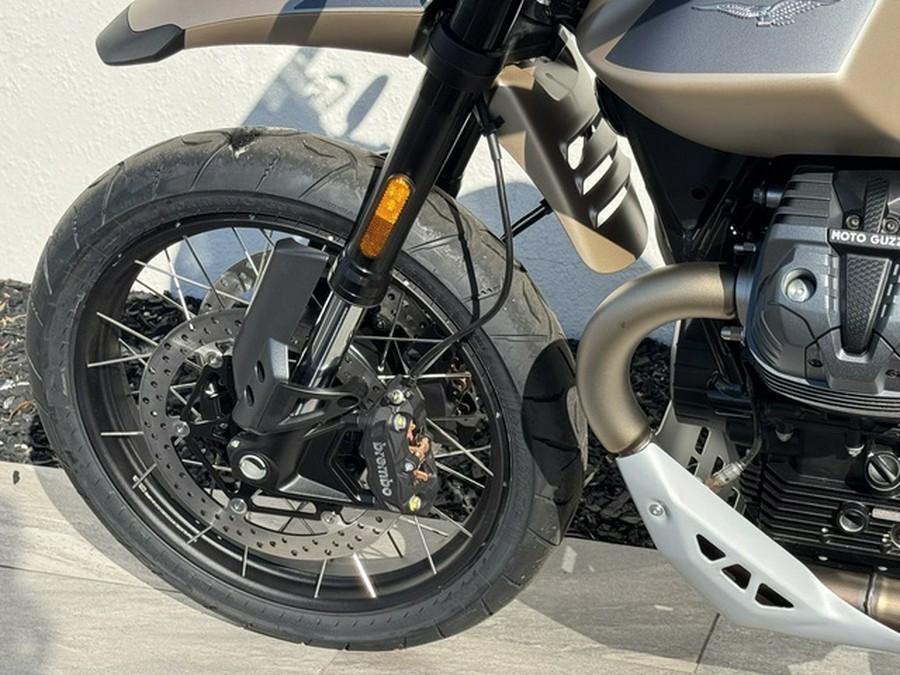 2025 Moto Guzzi V85 TT Travel