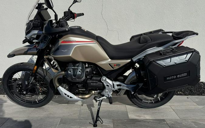2025 Moto Guzzi V85 TT Travel