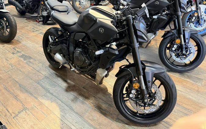 2025 Yamaha MT 07
