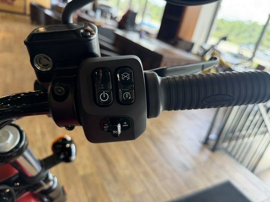 2025 Indian Chief Dark Horse Sunset Red Smoke