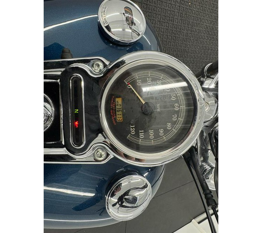 2004 Harley-Davidson FXDWG/FXDWGI Dyna Wide Glide®