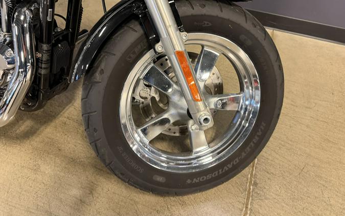 XL1200C 2014 1200 Custom