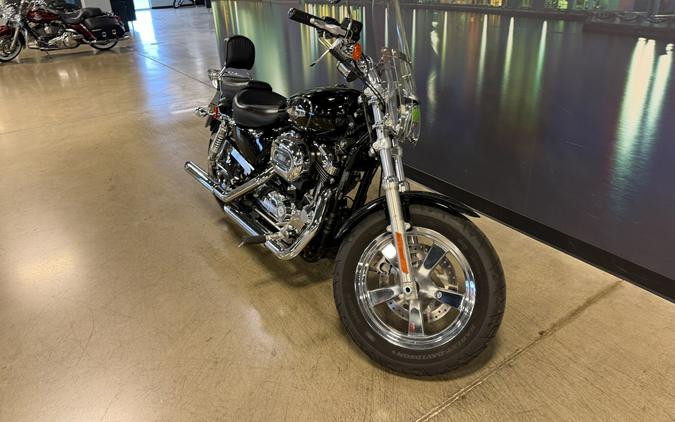 XL1200C 2014 1200 Custom