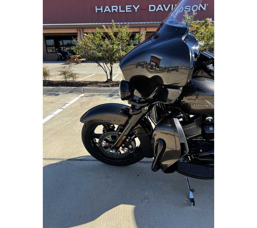 2020 Harley-Davidson Ultra Limited River Rock Gray