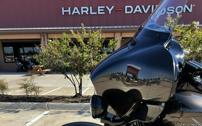 2020 Harley-Davidson Ultra Limited River Rock Gray