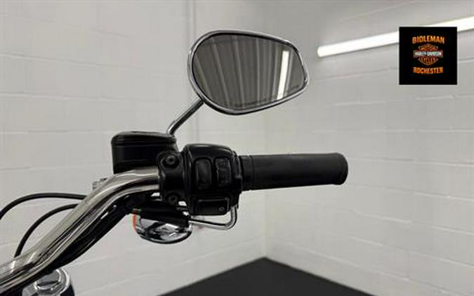 2005 Harley-Davidson FXSTD/FXSTDI Softail® Deuce™