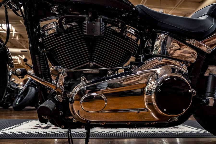 2025 Harley-Davidson Breakout