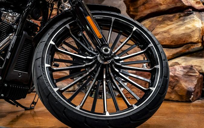 2025 Harley-Davidson Breakout