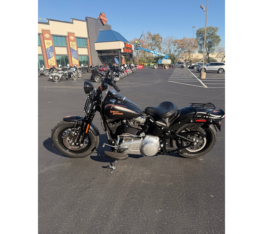 FLSTSB 2009 Softail Cross Bones