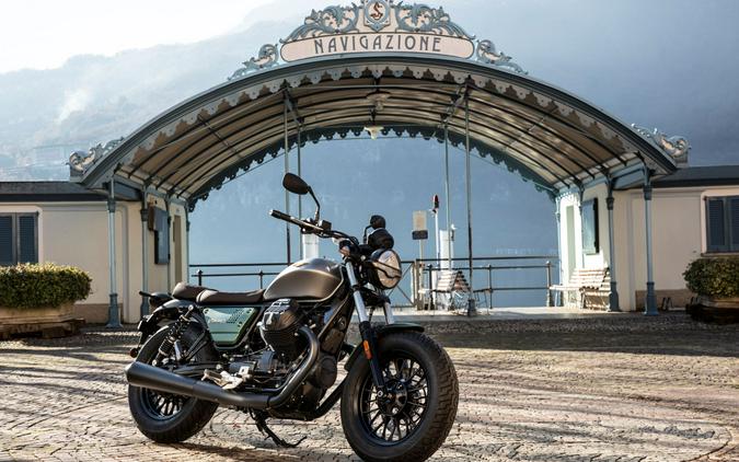 2022 Moto Guzzi V9 Bobber Centenario