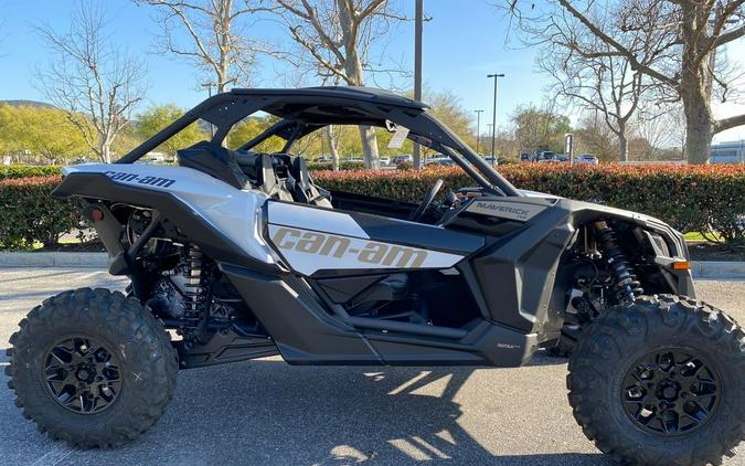 2024 Can-Am® Maverick X3 RS Turbo Catalyst Gray