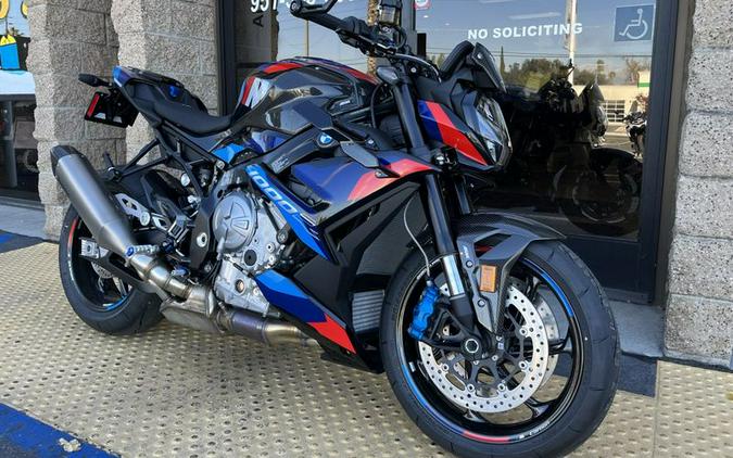 New 2024 BMW M1000R