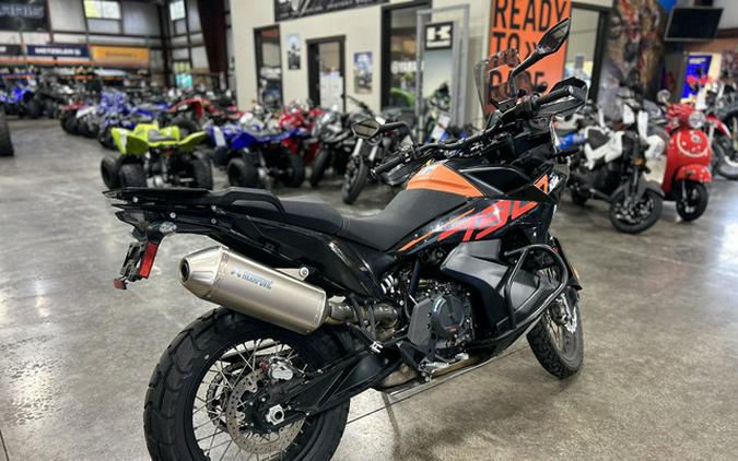 2024 KTM Adventure 790