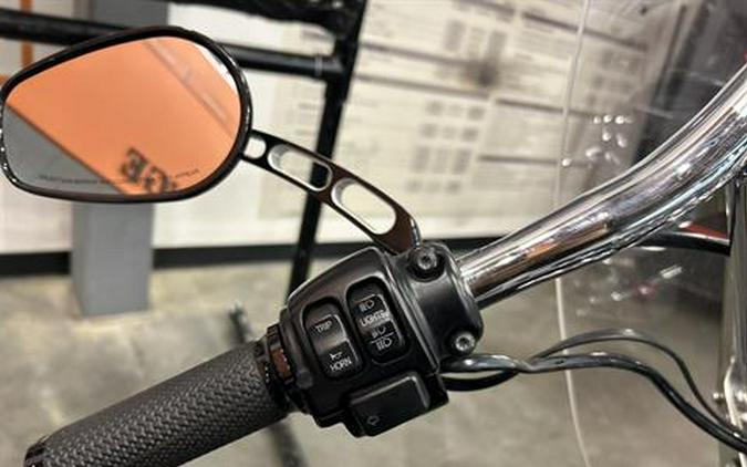 2014 Harley-Davidson Dyna® Switchback™