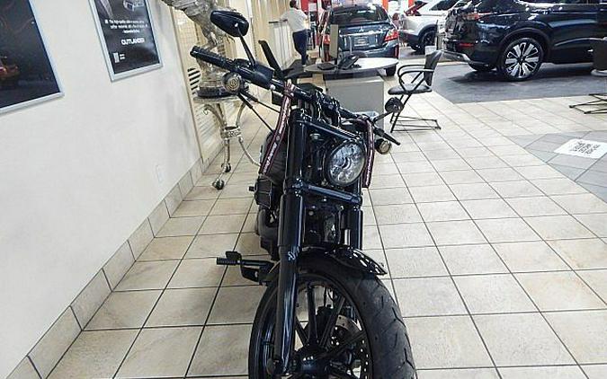 2015 Harley-Davidson FXSB Breakout Breakout