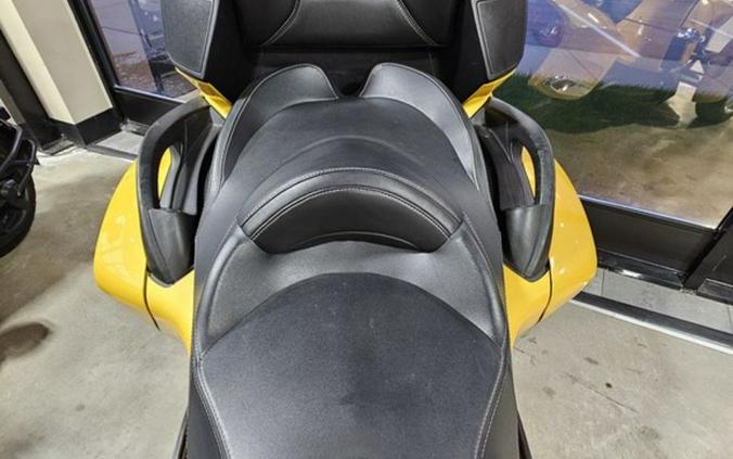 2013 Can-Am® Spyder® RT S