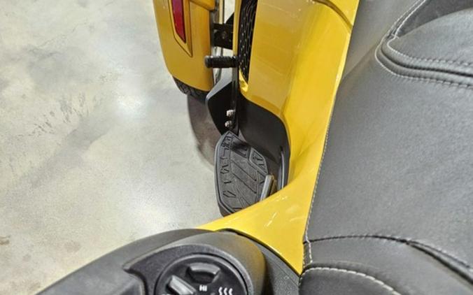 2013 Can-Am® Spyder® RT S