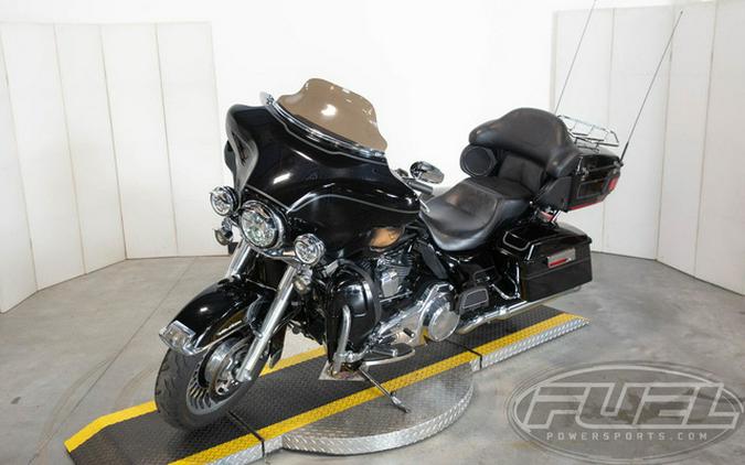 2010 Harley-Davidson FLHTCU - Ultra Classic Electra Glide